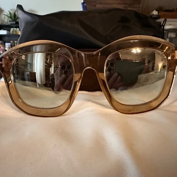 Authentic Tom Ford mirrored lenses sunglasses/ women Authentic Tom Ford mirrored lenses sunglasses/ women main image 2